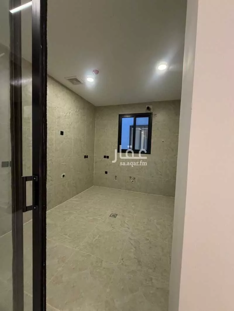 شقة 4 غرف في الروضة 29