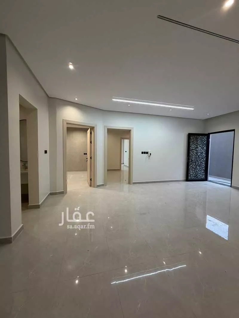 شقة 6 غرف في ضاحية الملك فهد 16