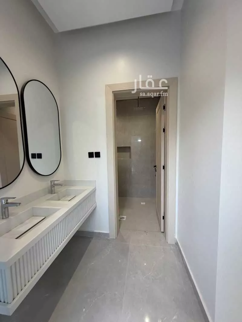 شقة 6 غرف في ضاحية الملك فهد 19