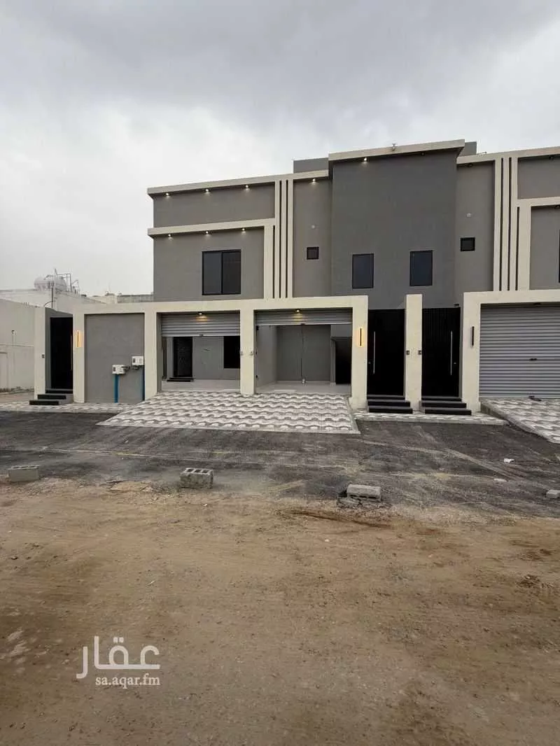 شقة 6 غرف في ضاحية الملك فهد 28