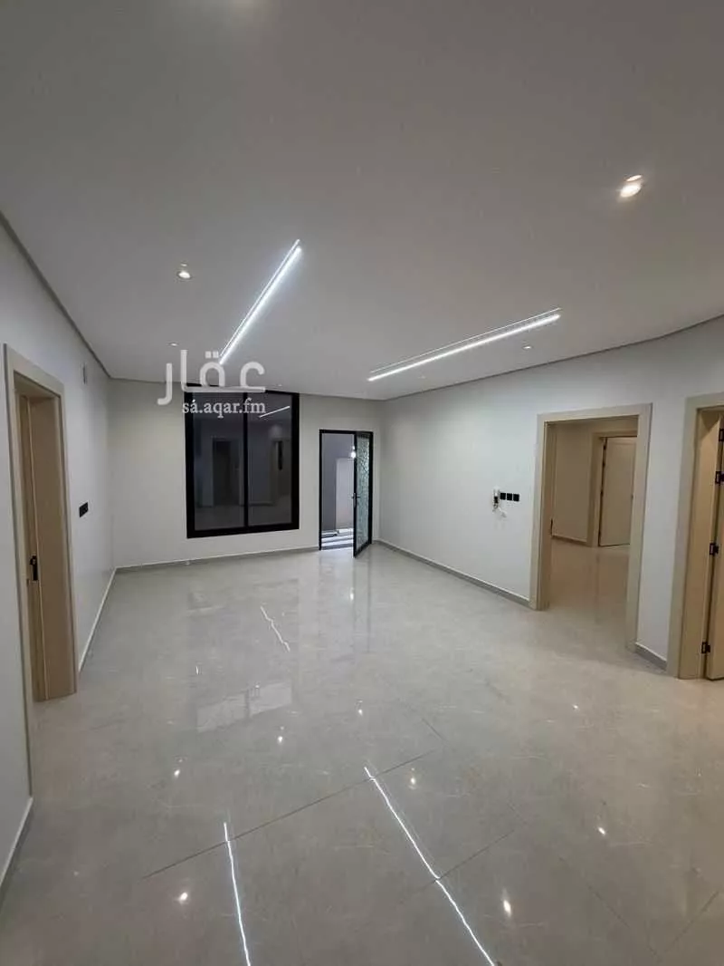 شقة 6 غرف في ضاحية الملك فهد 7