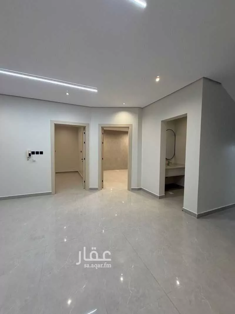 شقة 6 غرف في ضاحية الملك فهد 8