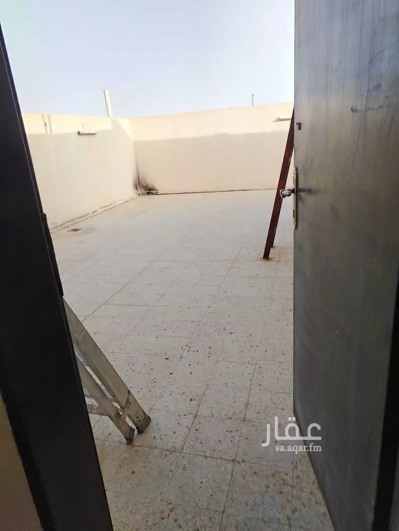 شقة 3 غرف في الوادي 8