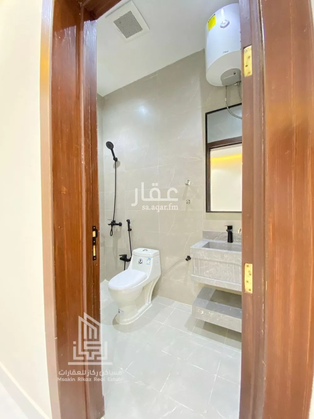 دور 4 غرف في البرية 9