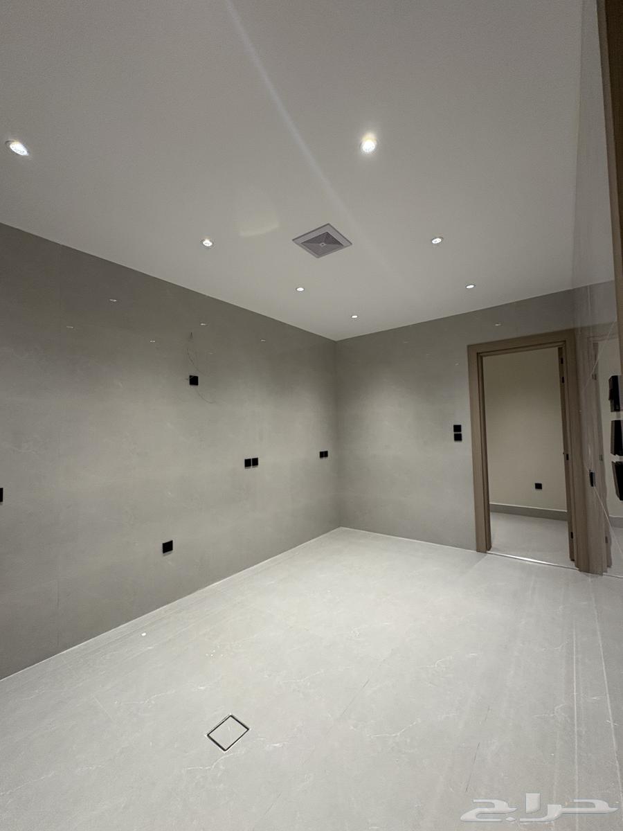 5 bedroom apartment in Ash Shulah 7