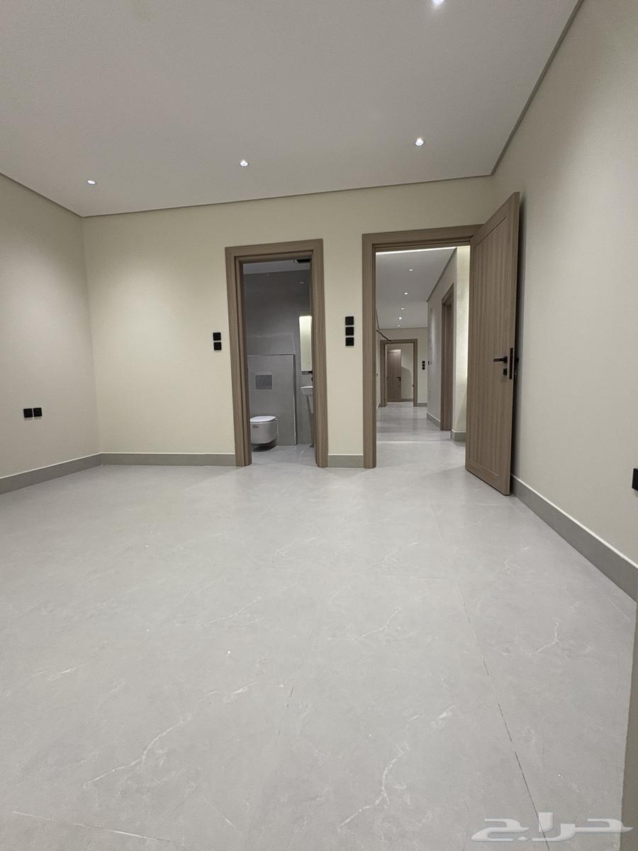 5 bedroom apartment in Ash Shulah 8