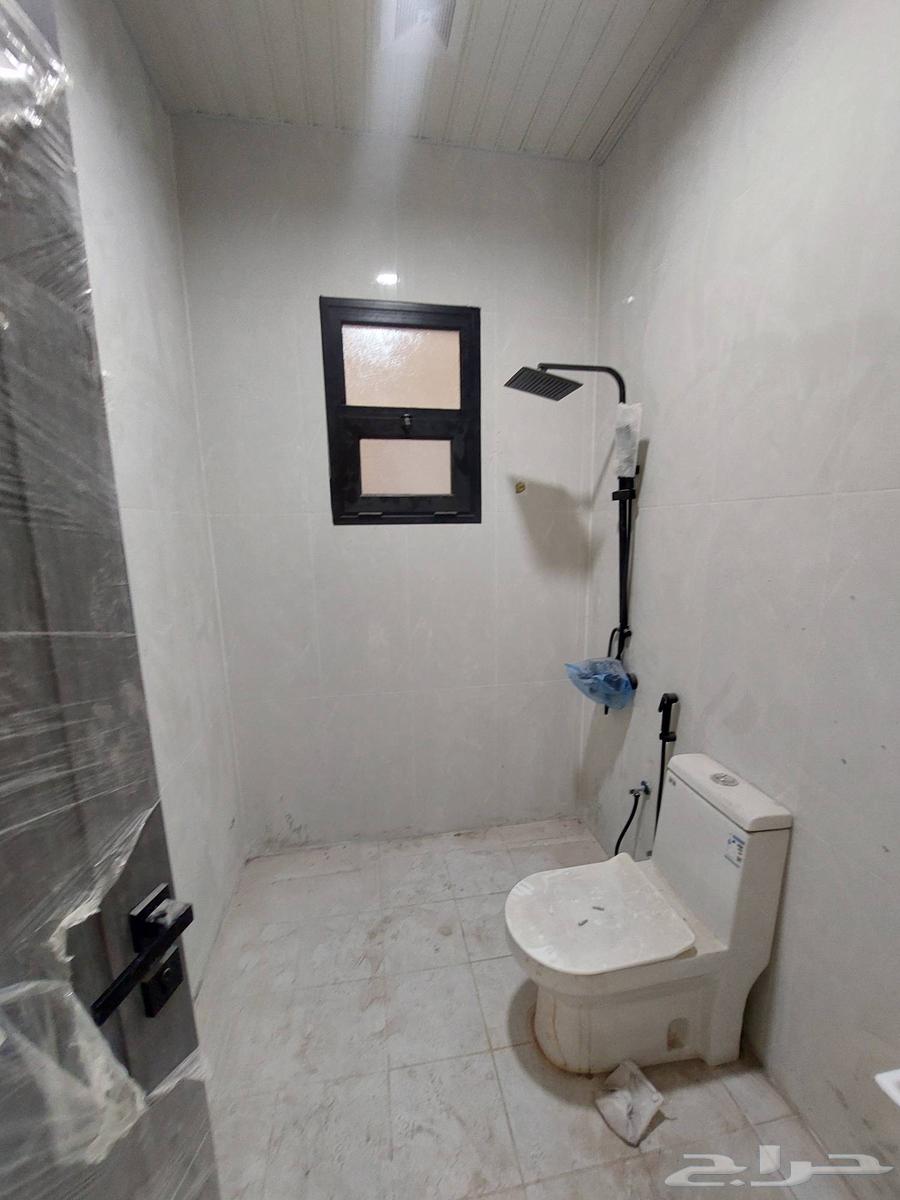 شقة 5 غرف في احد 13