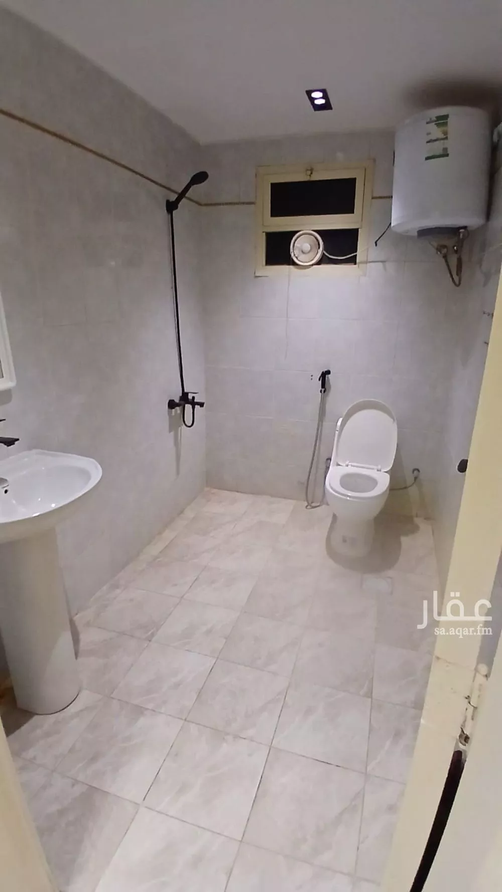 1 bedroom apartment in Al Malqa 8