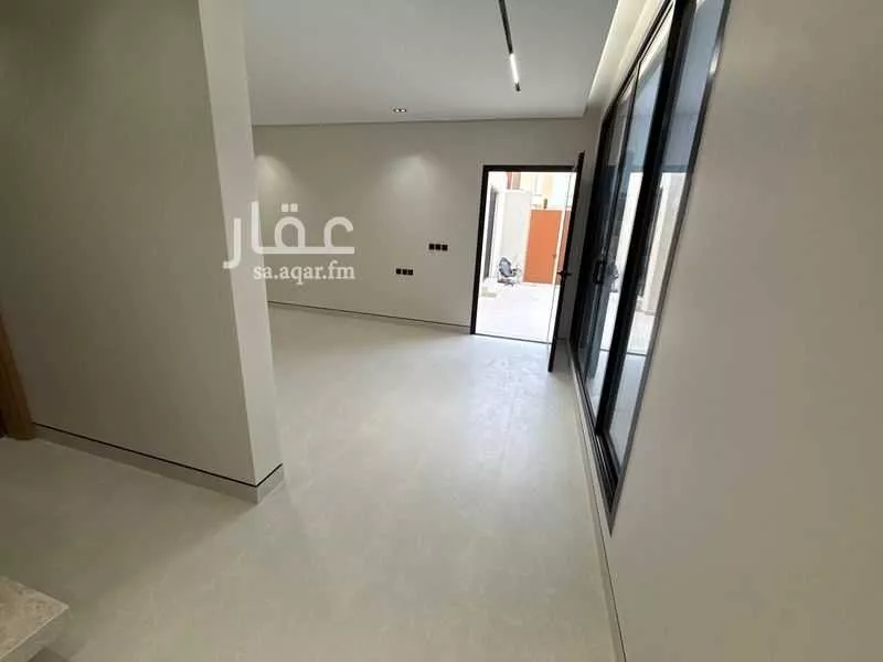 فيلا 4 غرف في الرمال 4