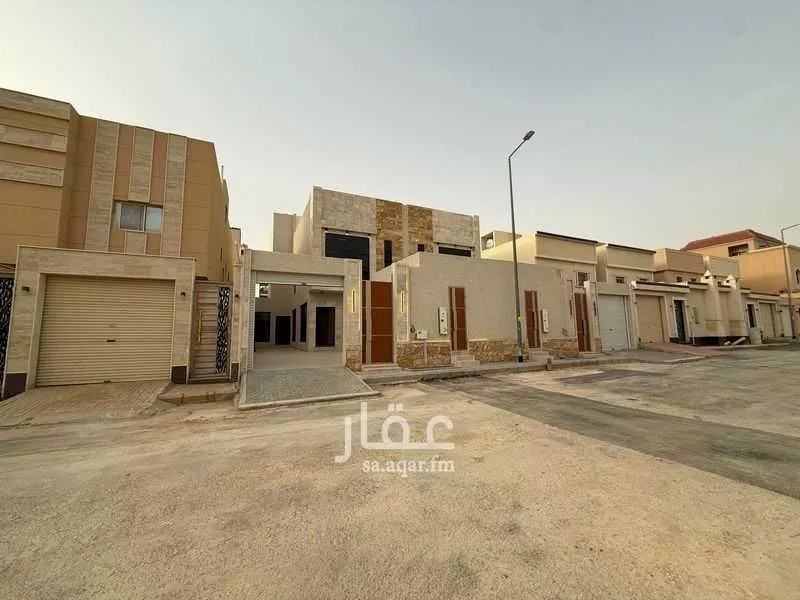 فيلا 4 غرف في الرمال 7