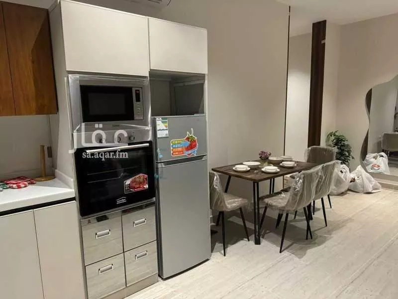 شقة 3 غرف في عرقة 5