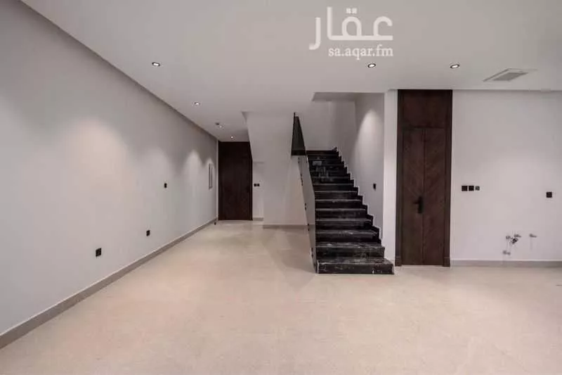 شقة 4 غرف في الازدهار 2