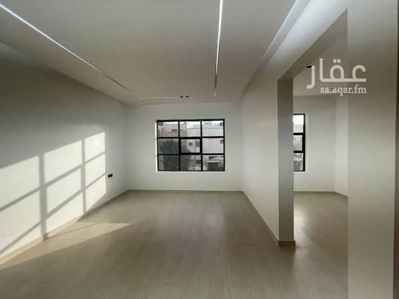 فيلا 6 غرف في العريجاء الوسطى 15