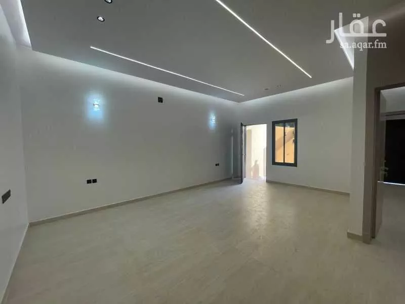 فيلا 6 غرف في العريجاء الوسطى 18