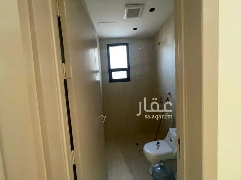 فيلا 6 غرف في العريجاء الوسطى 10