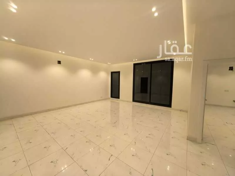 فيلا 7 غرف في العارض 15