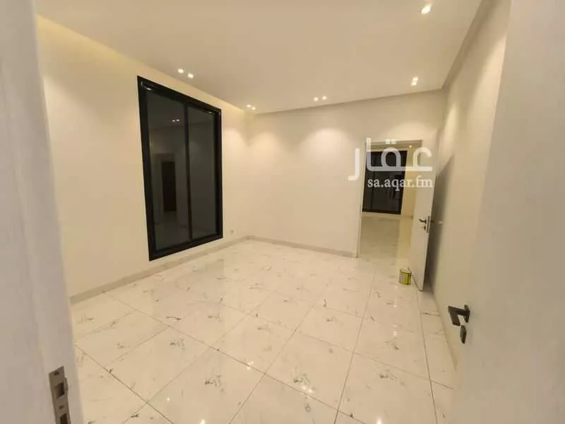 فيلا 7 غرف في العارض 16