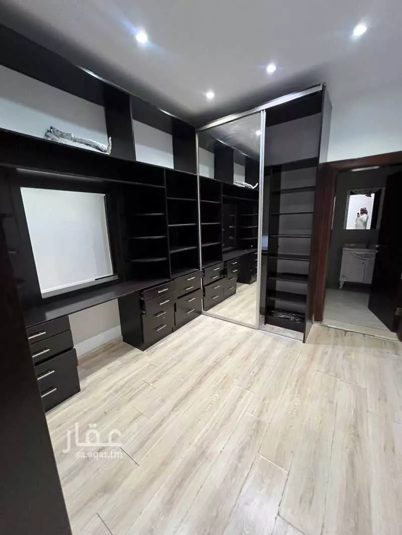 شقة 4 غرف في الرانوناء 5