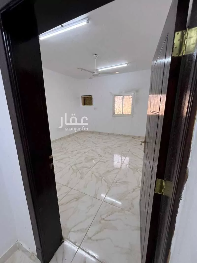 شقة 4 غرف في المطار 6