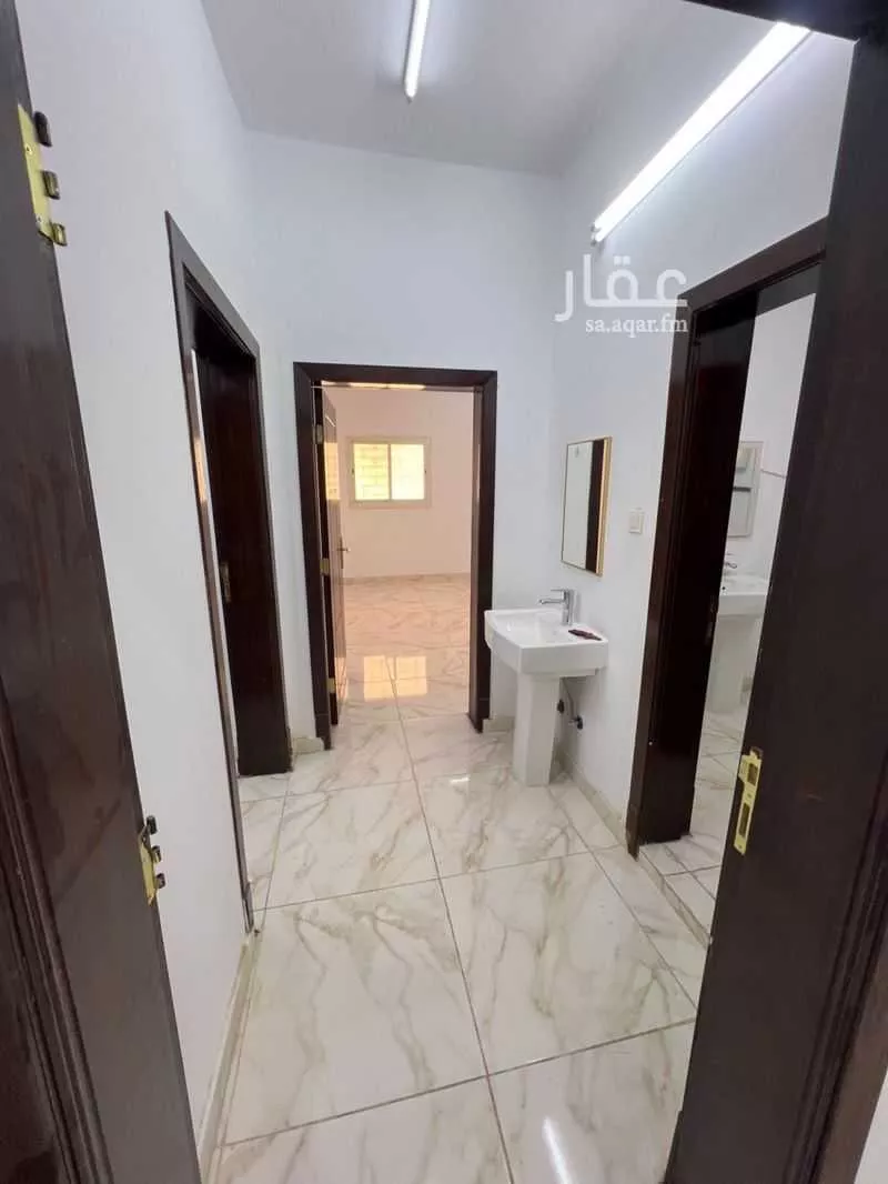 شقة 4 غرف في المطار 7