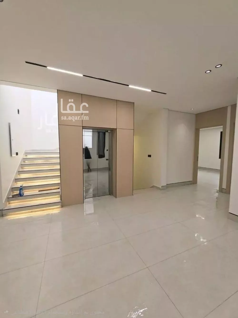 فيلا 5 غرف في النرجس 4