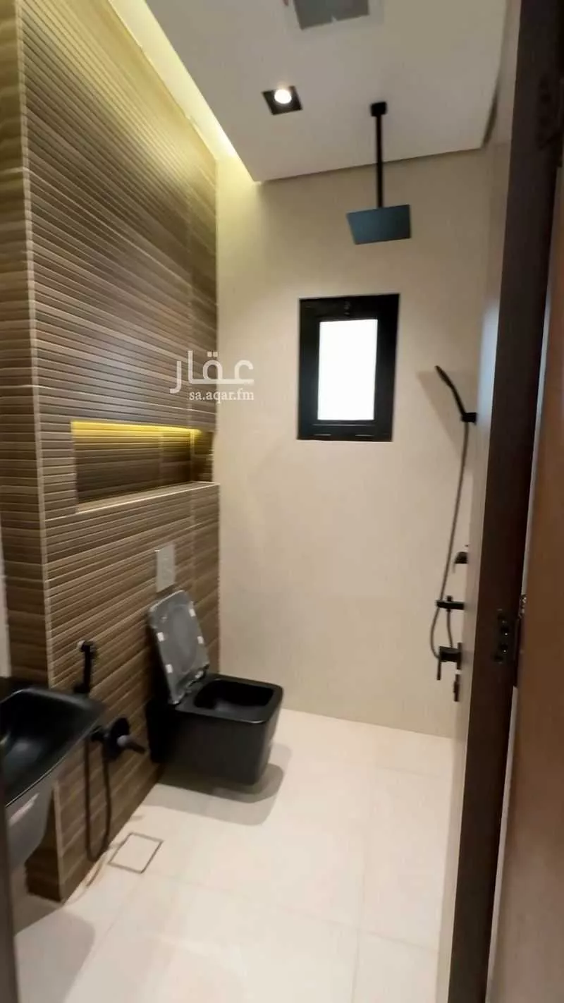 فيلا 5 غرف في النرجس 12