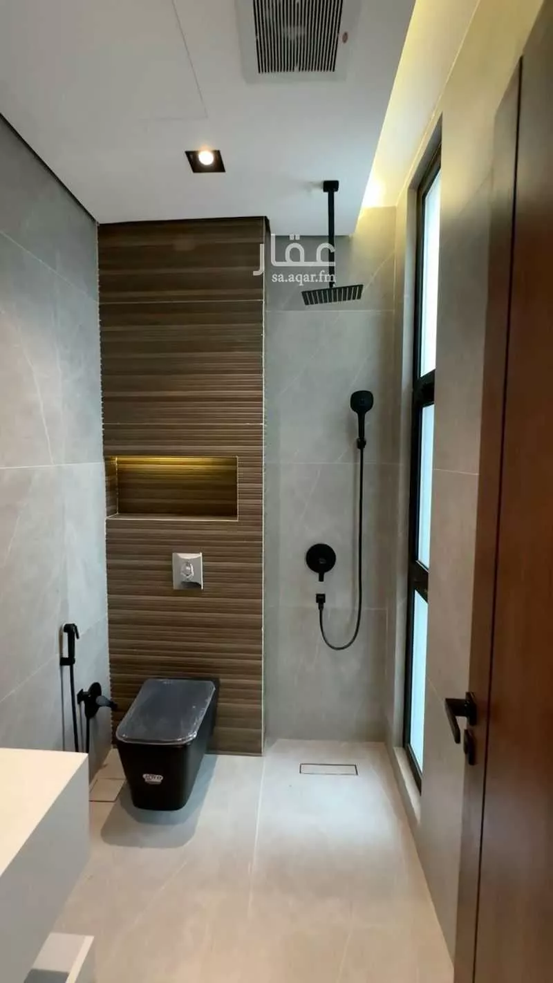 فيلا 5 غرف في النرجس 14