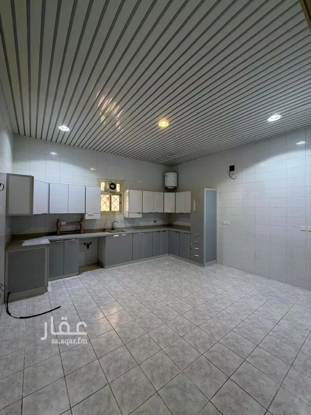 دور 3 غرف في النرجس 13