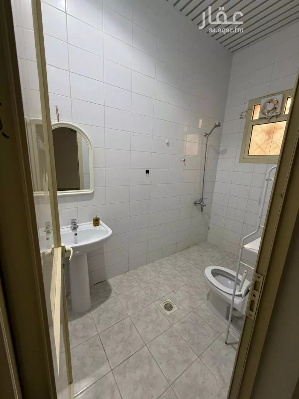 دور 3 غرف في النرجس 16