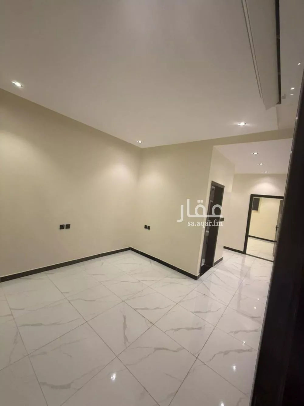 شقة 1 غرف في العليا 3