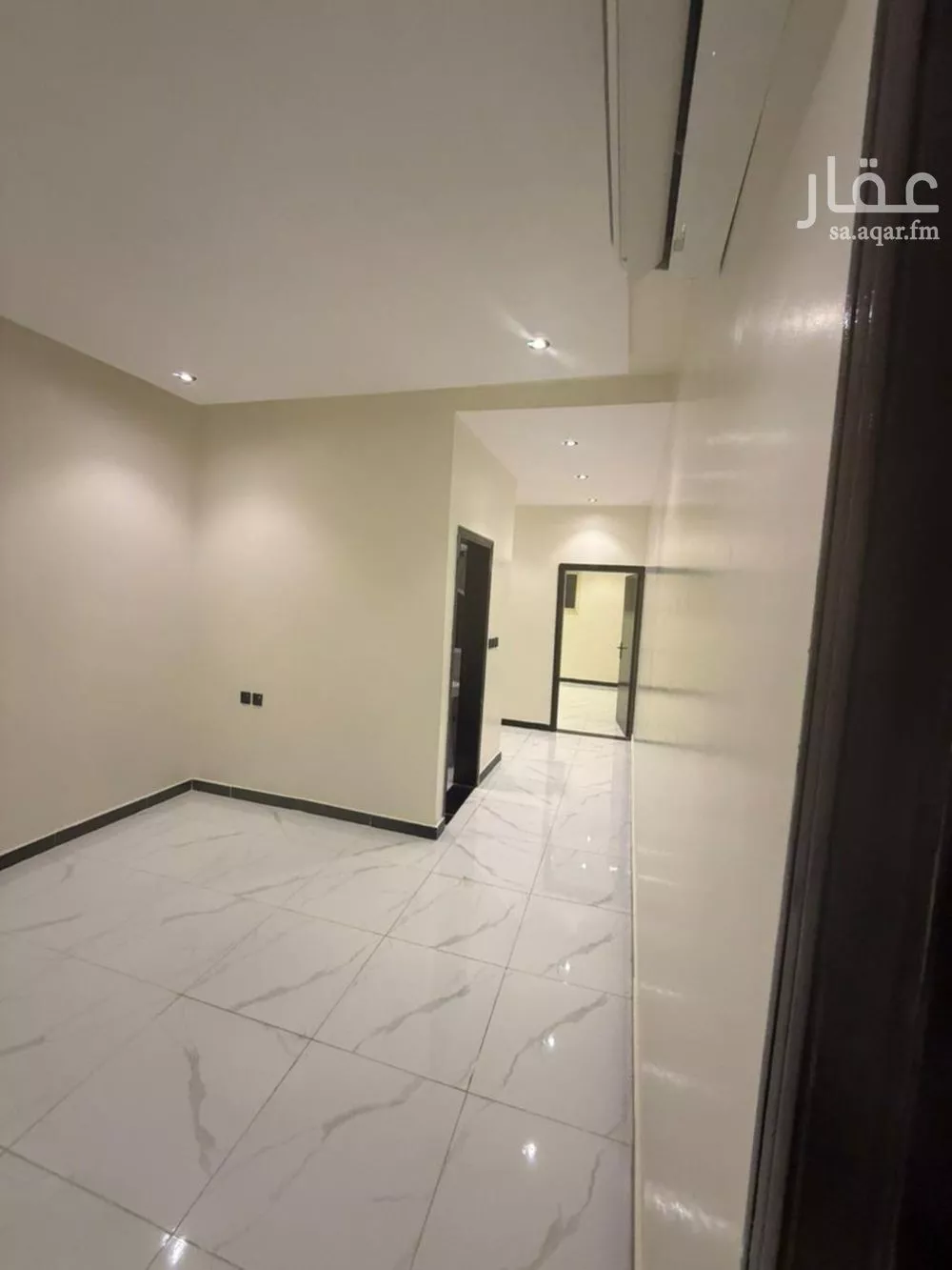 شقة 1 غرف في العليا 5