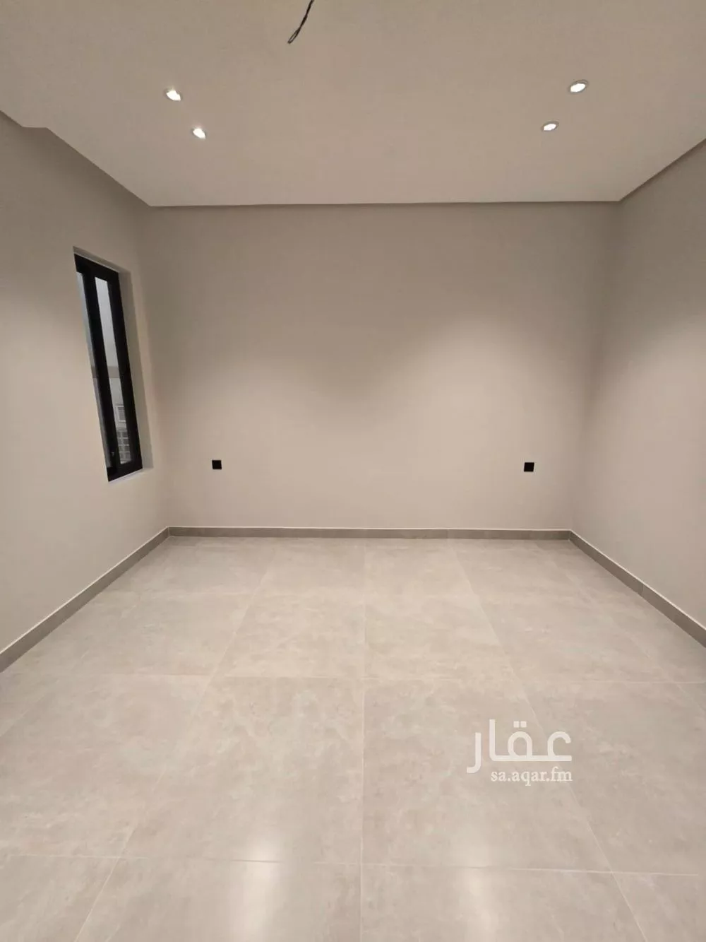 فيلا 9 غرف في النوارية 20