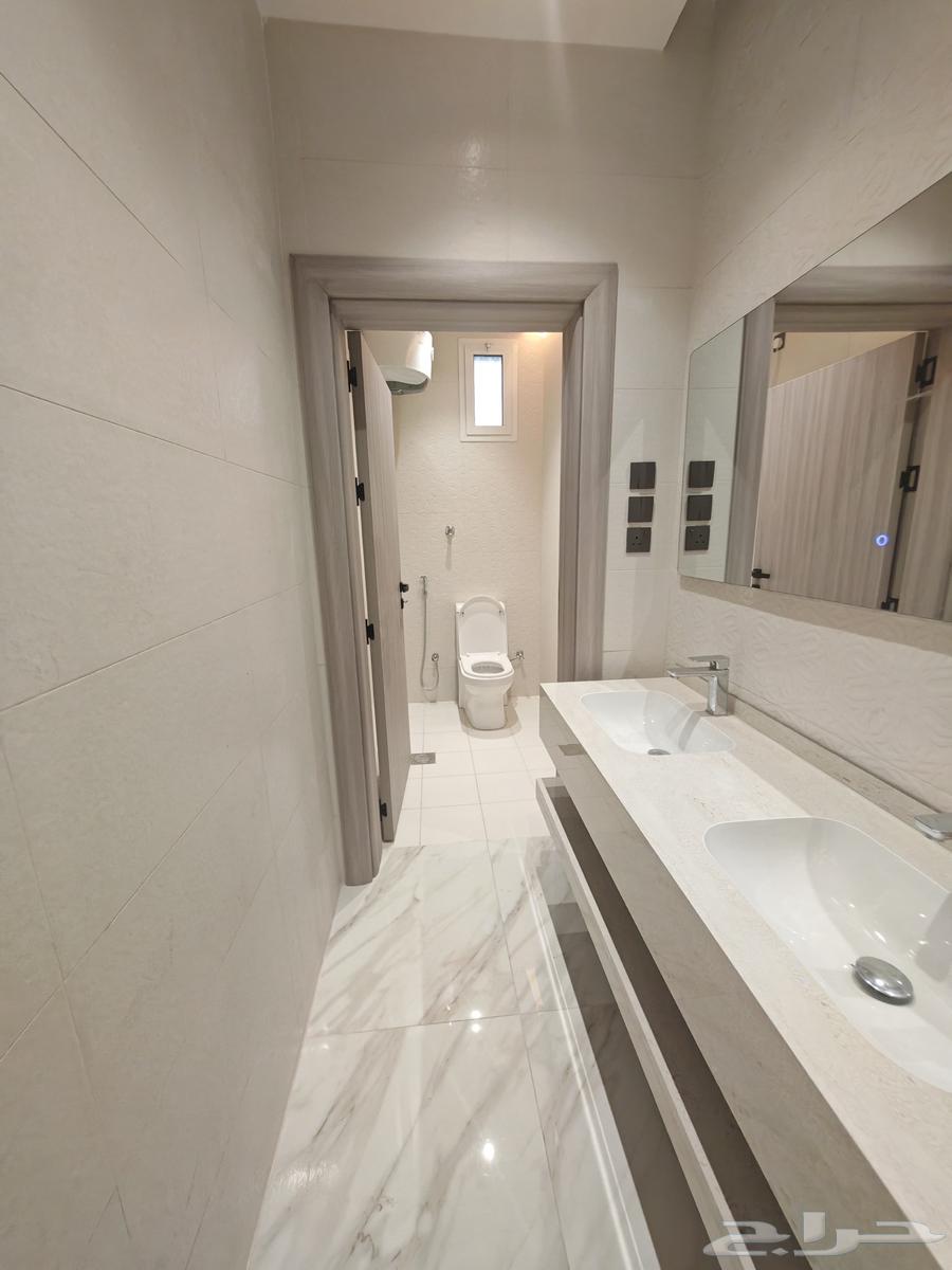 شقة 4 غرف في أبوبريقاء 12