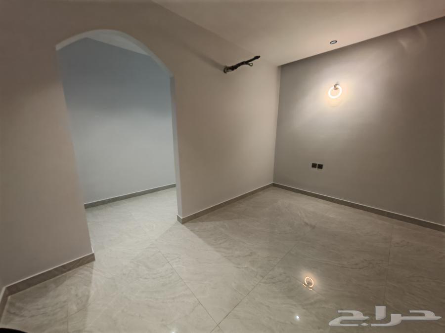 شقة 4 غرف في أبوبريقاء 14