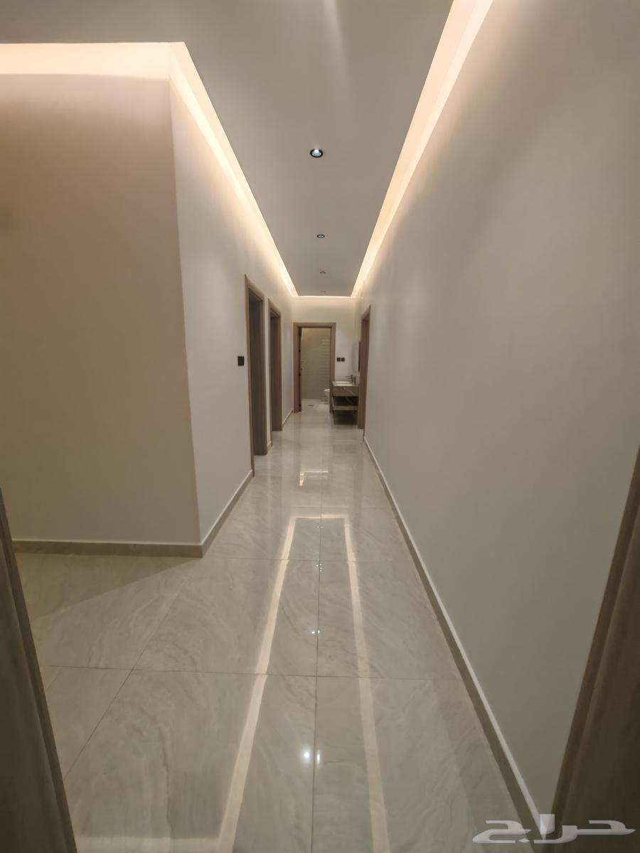 شقة 4 غرف في أبوبريقاء 7