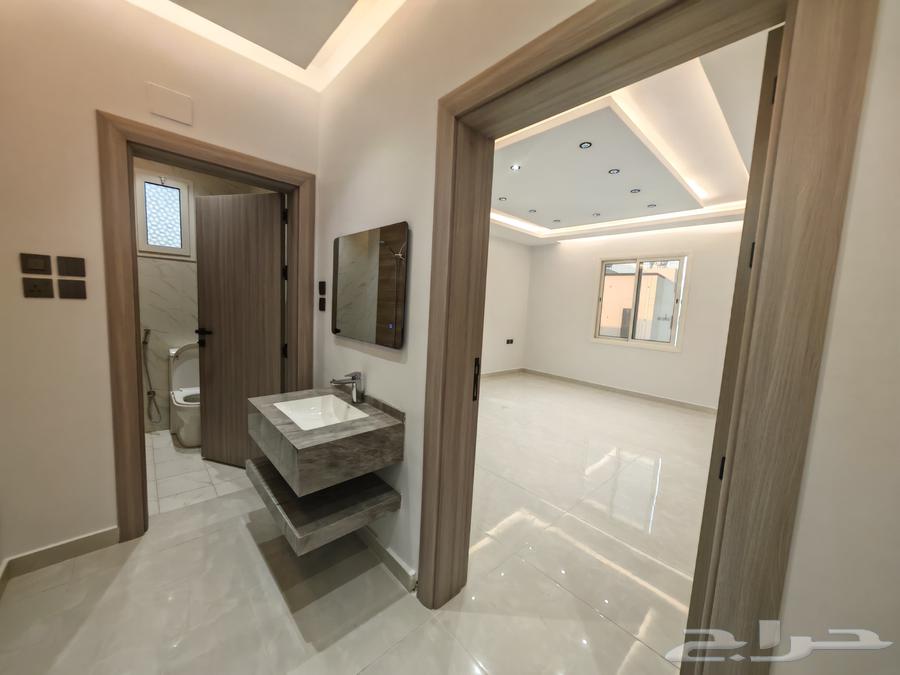 شقة 4 غرف في أبوبريقاء 10