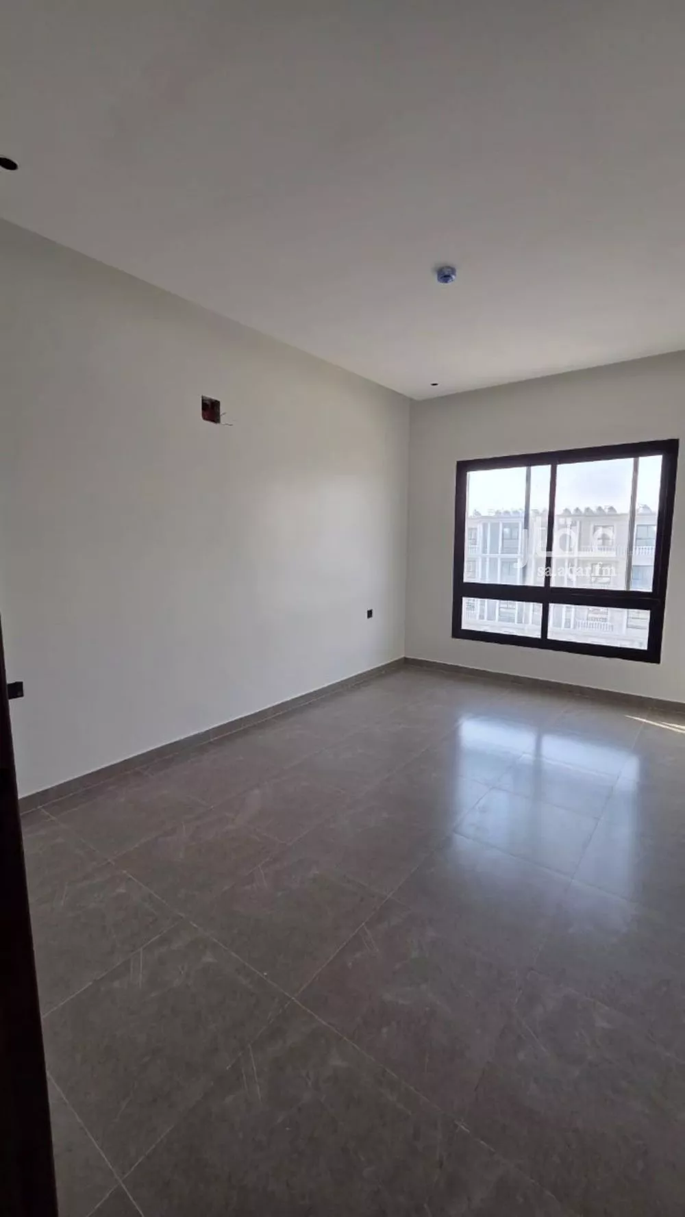 شقة 3 غرف في الحزم 12