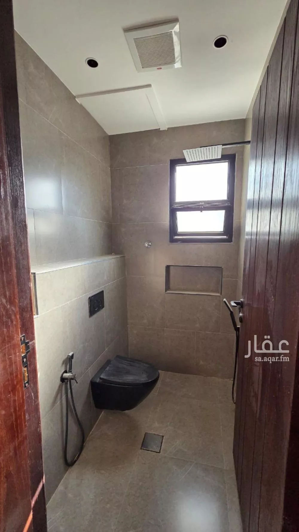 شقة 3 غرف في الحزم 8