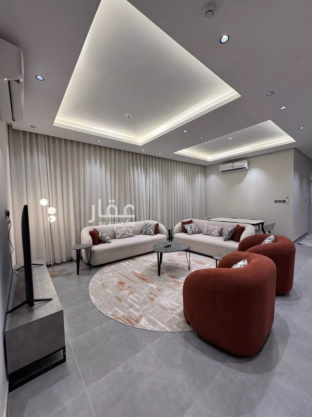 شقة 2 غرف في السعادة 3