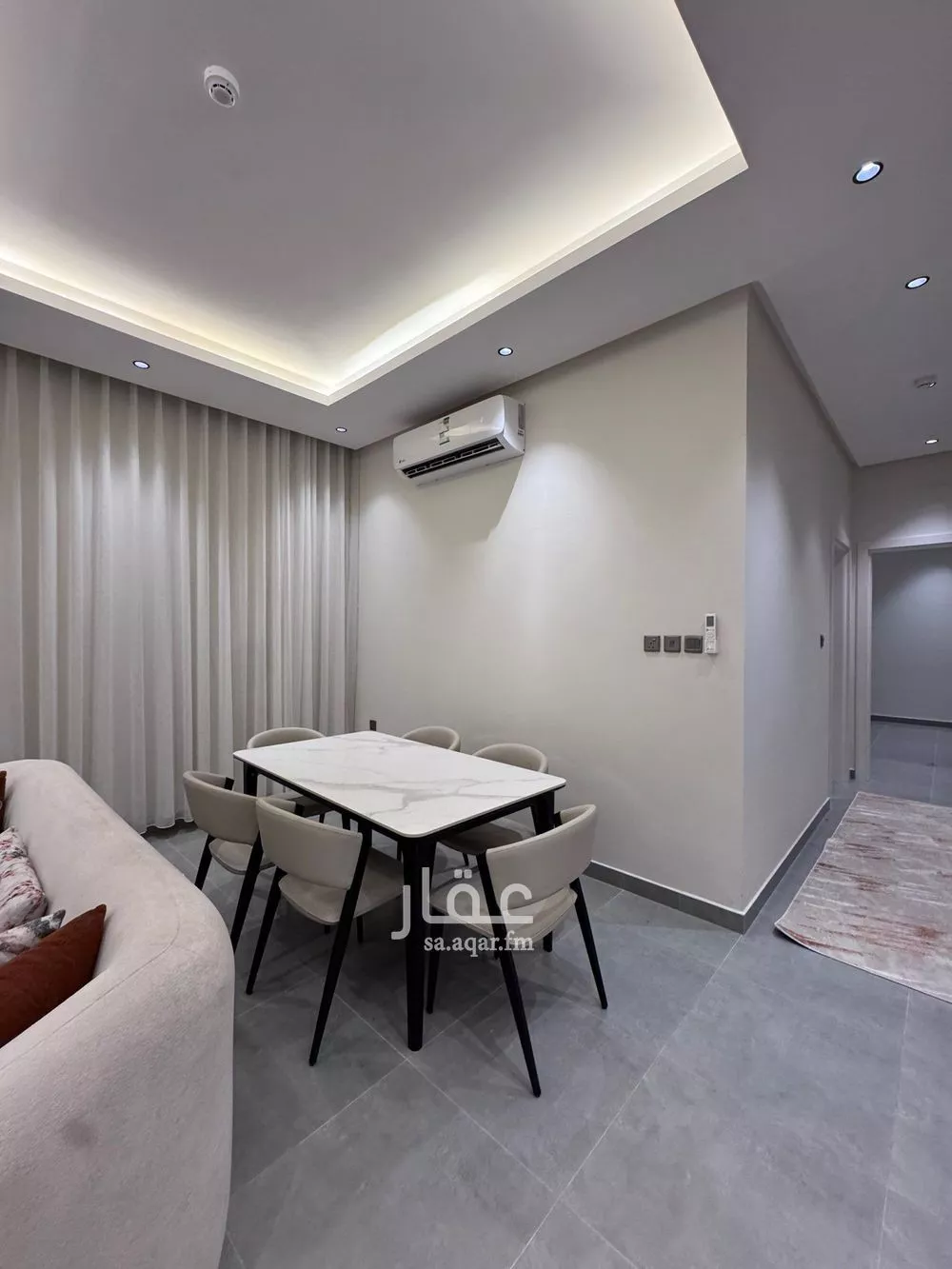 شقة 2 غرف في السعادة 4