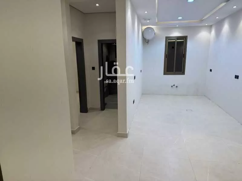 عمارة 891 م² في العارض 5