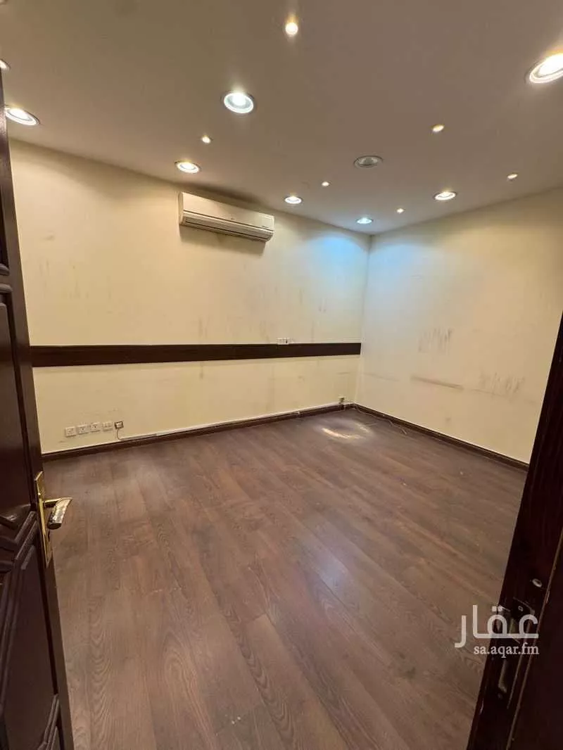 عمارة 625 م² في الملز 5