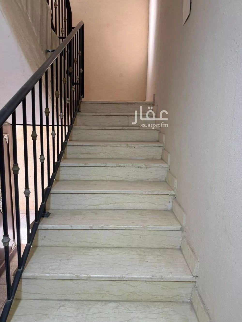 شقة 3 غرف في القادسية 10