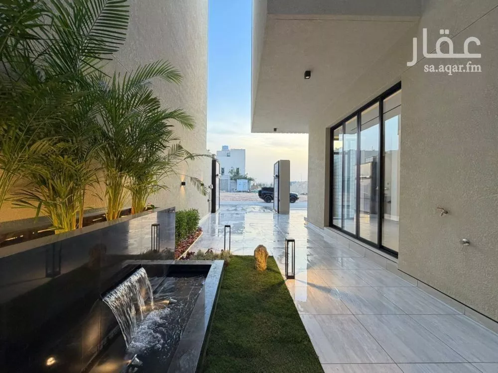 فيلا 6 غرف في العارض 4