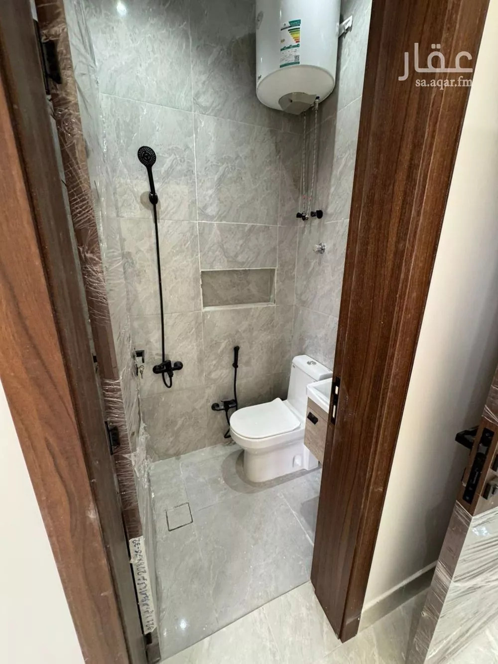 فيلا 4 غرف في طيبة 12