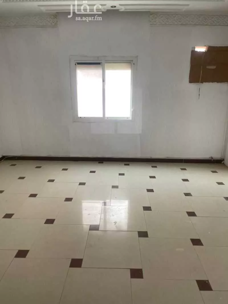 فيلا 8 غرف في المروة 3