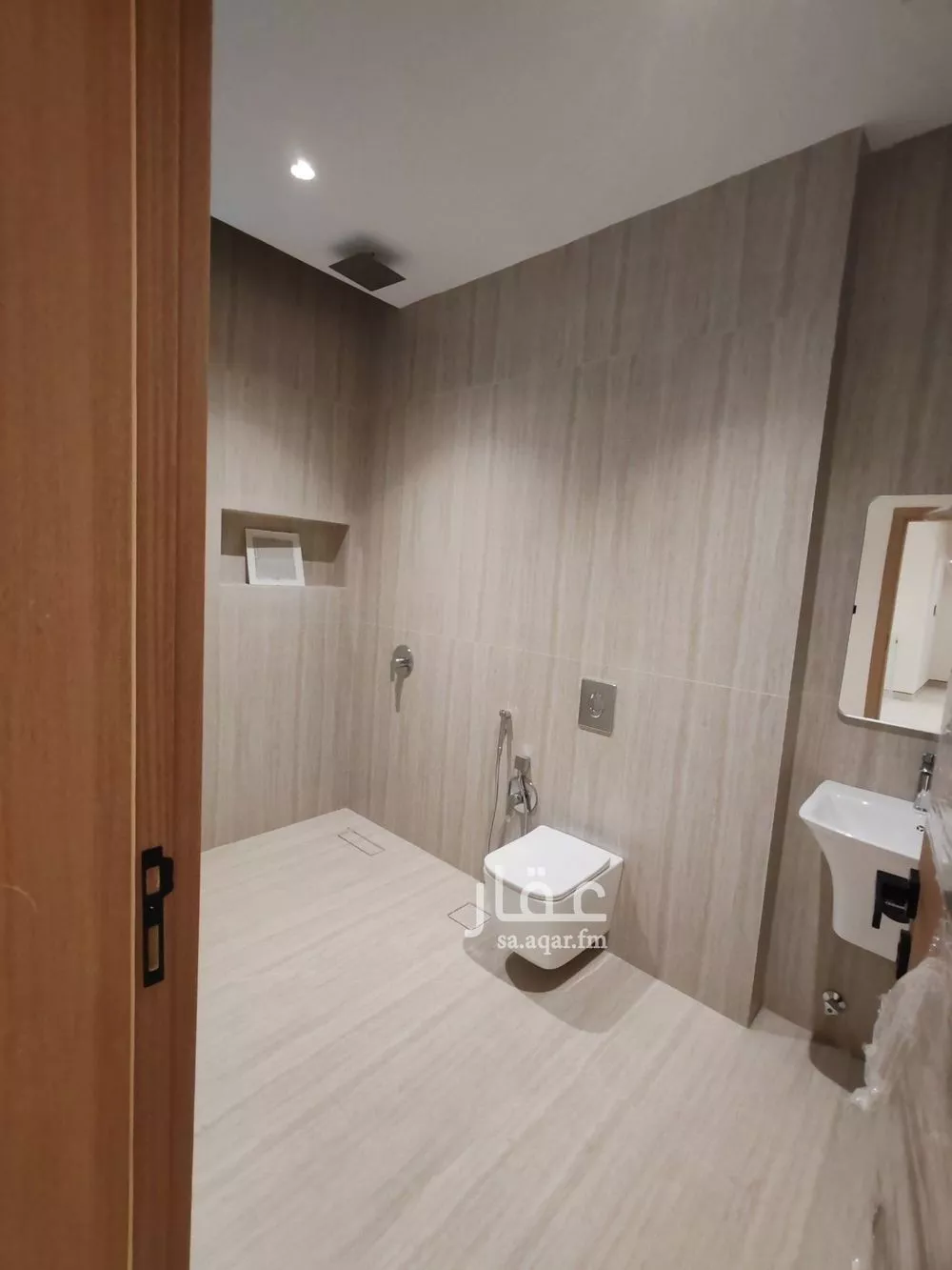 فيلا 4 غرف في النرجس 12