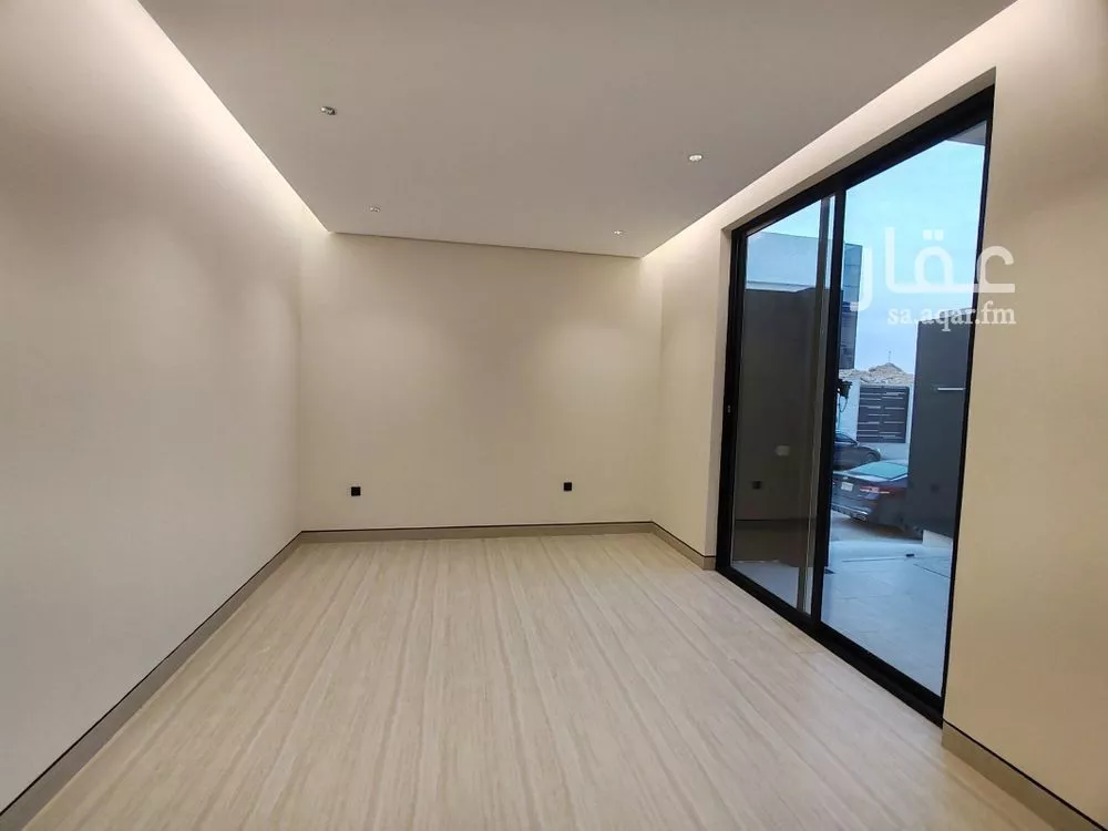 فيلا 4 غرف في النرجس 15