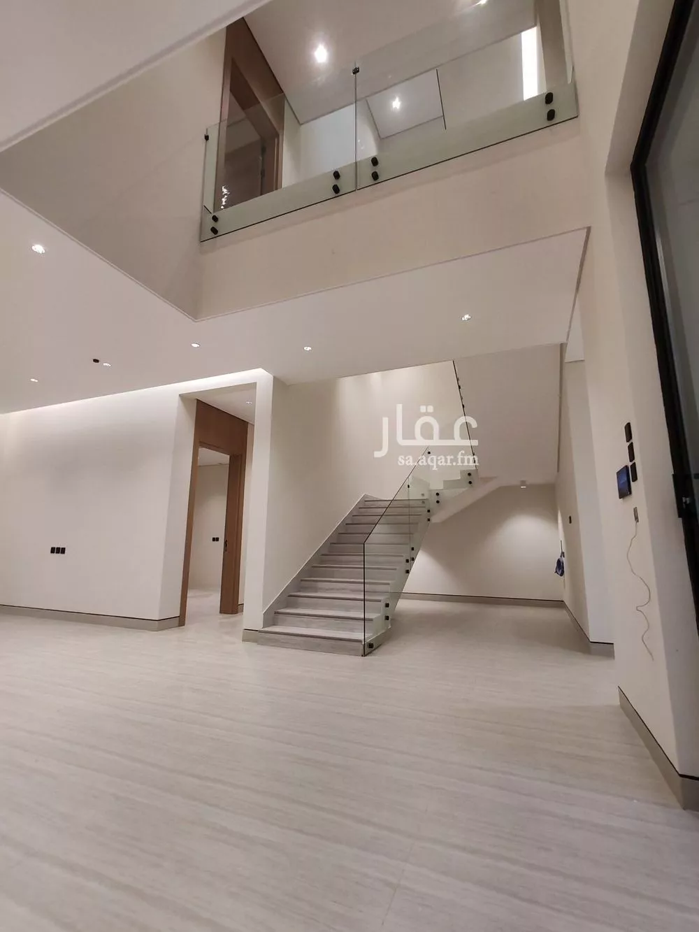 فيلا 4 غرف في النرجس 3