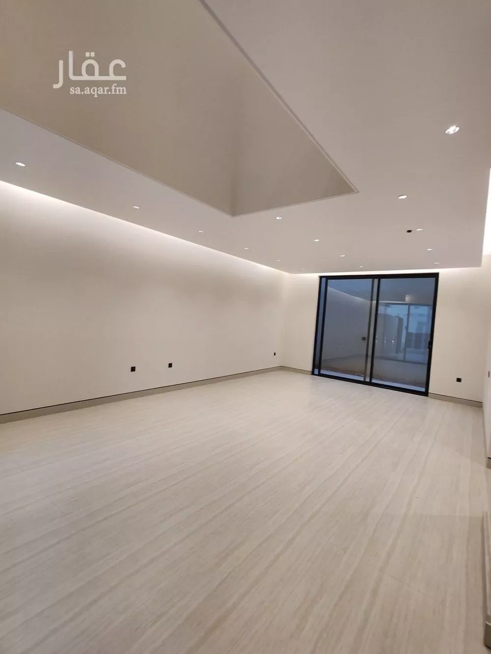 فيلا 4 غرف في النرجس 10